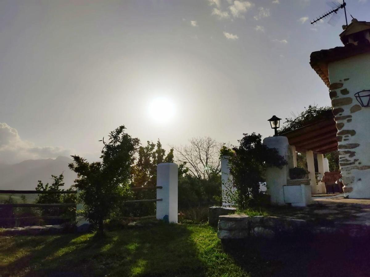 Villa Huerta Nacimiento Montecorto Exterior photo